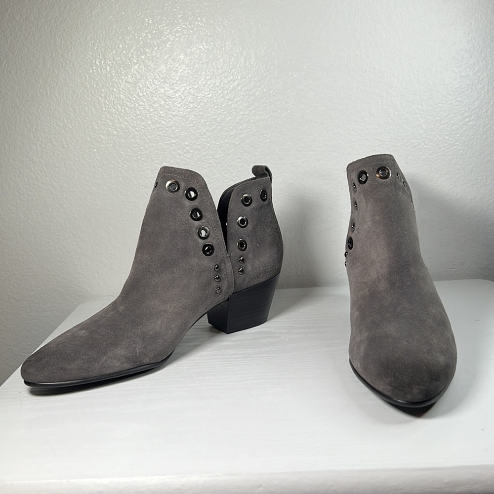 Sam Edelman Rubin Women's Gray Eyelet Leather Ankle Bootie Cuban Heels Size 8 - Picture 12 of 16